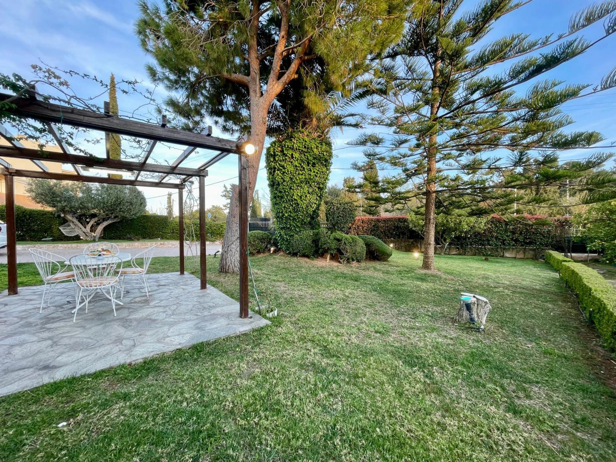 Erotospilia Porto Rafti Near The Athens Airport Apartment Exterior photo